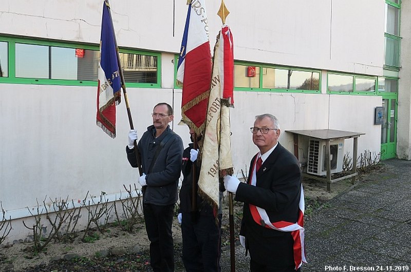 Porte-drapeaux