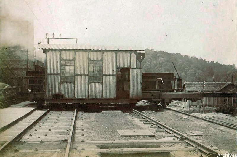 Cabine et poussoir