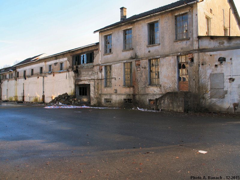 Les anciens bâtiments de la Polaris