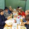 Le repas sous le stand