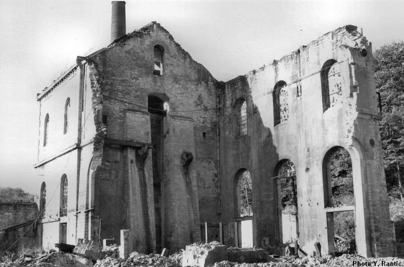 Les ruines du puits en 1994