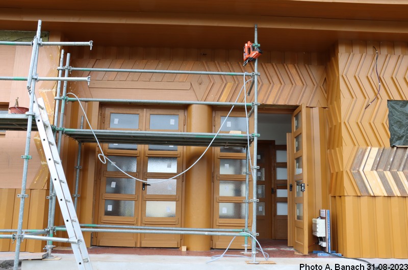 Bardage à l'entrée