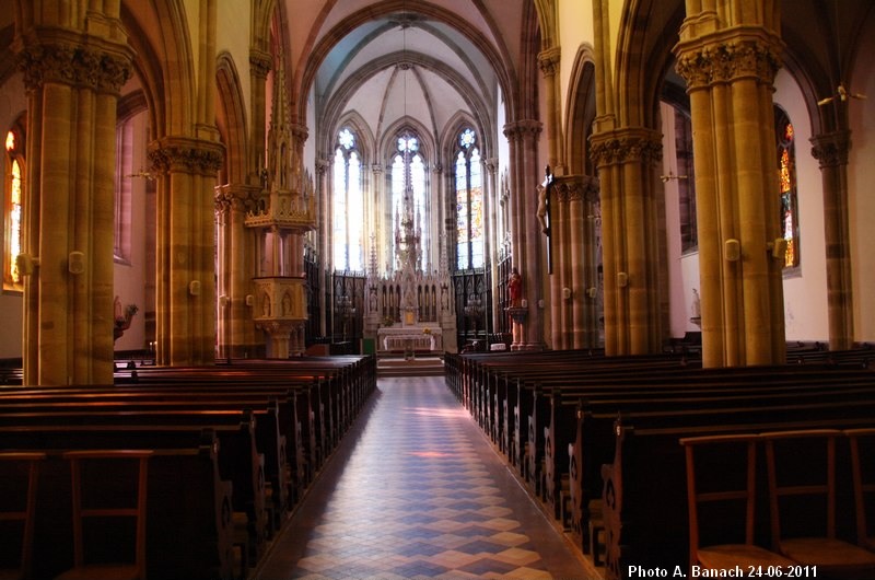 Nef église du bas