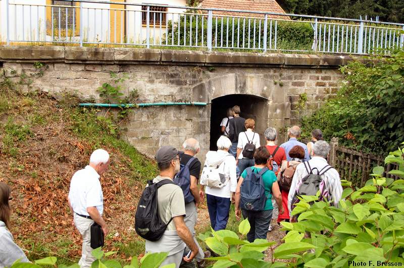 Le passage sous le tunnel