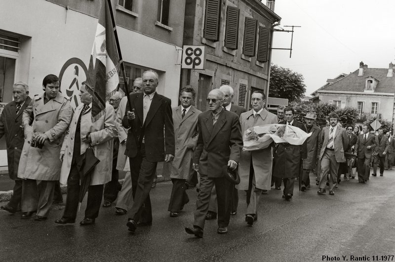 Les anciens en tête