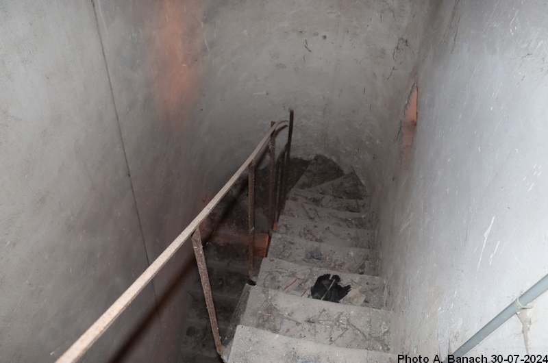 Escaliers menant au clocher