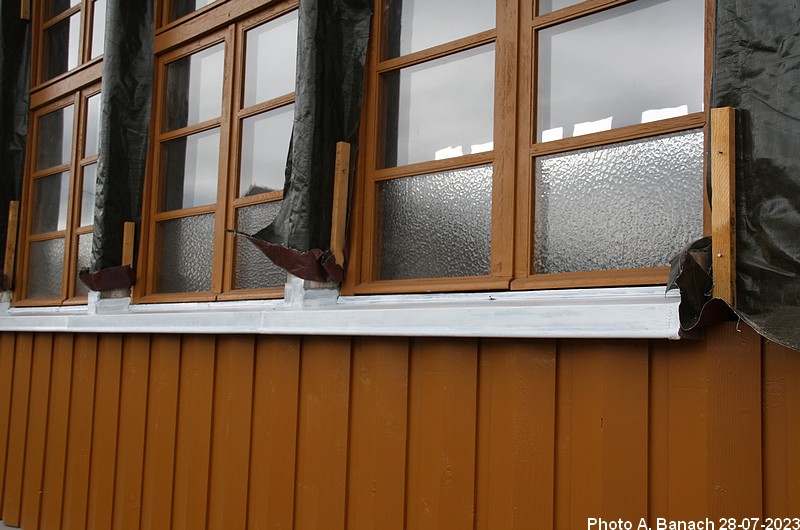 Peinture appuis de fenêtre à l'apprêt