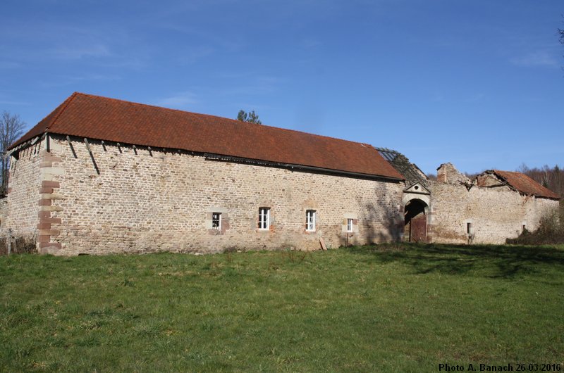 Aile ouest du batiment des ouvriers