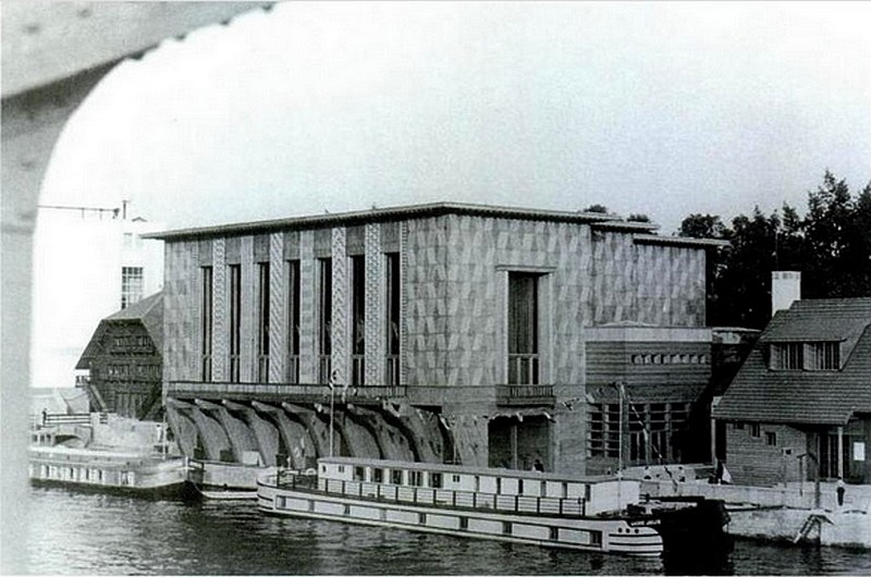 Pavillon eaux et forêts