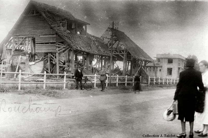 Salle des fêtes bombardée