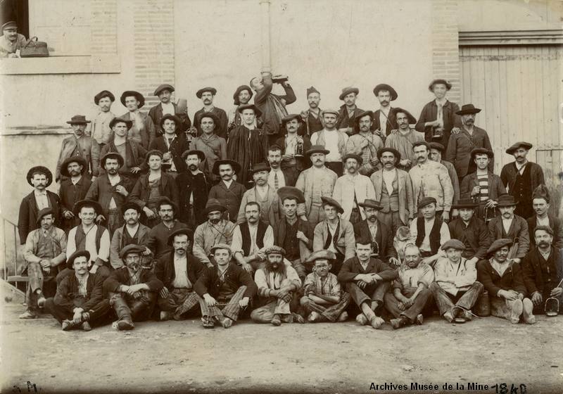 Des mineurs vers 1905