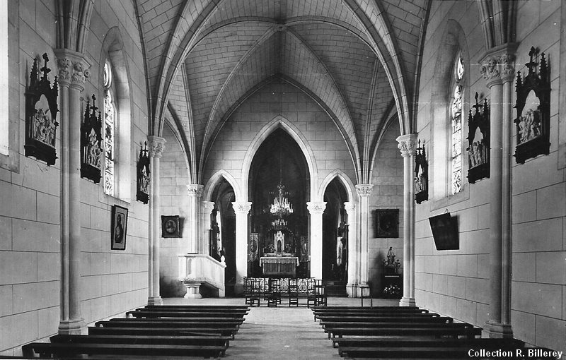 La nef principale de la chapelle