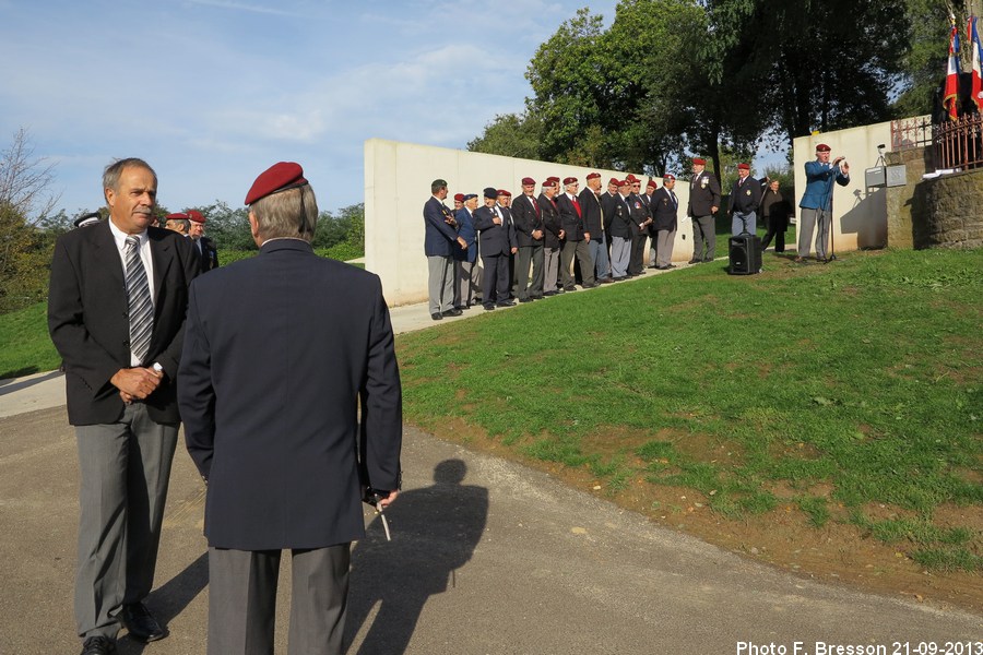 Alignement bérets rouges