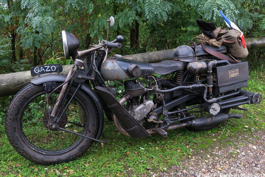 Moto Peugeot P112